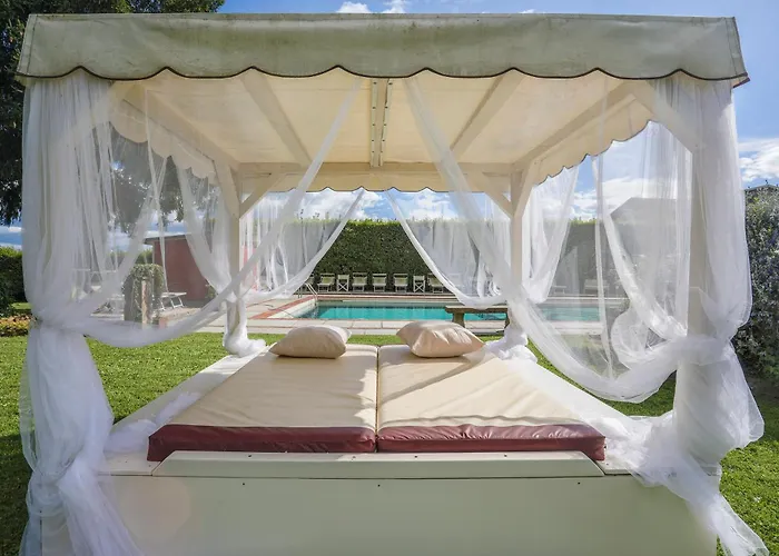 Basilimo Di Hill アパート